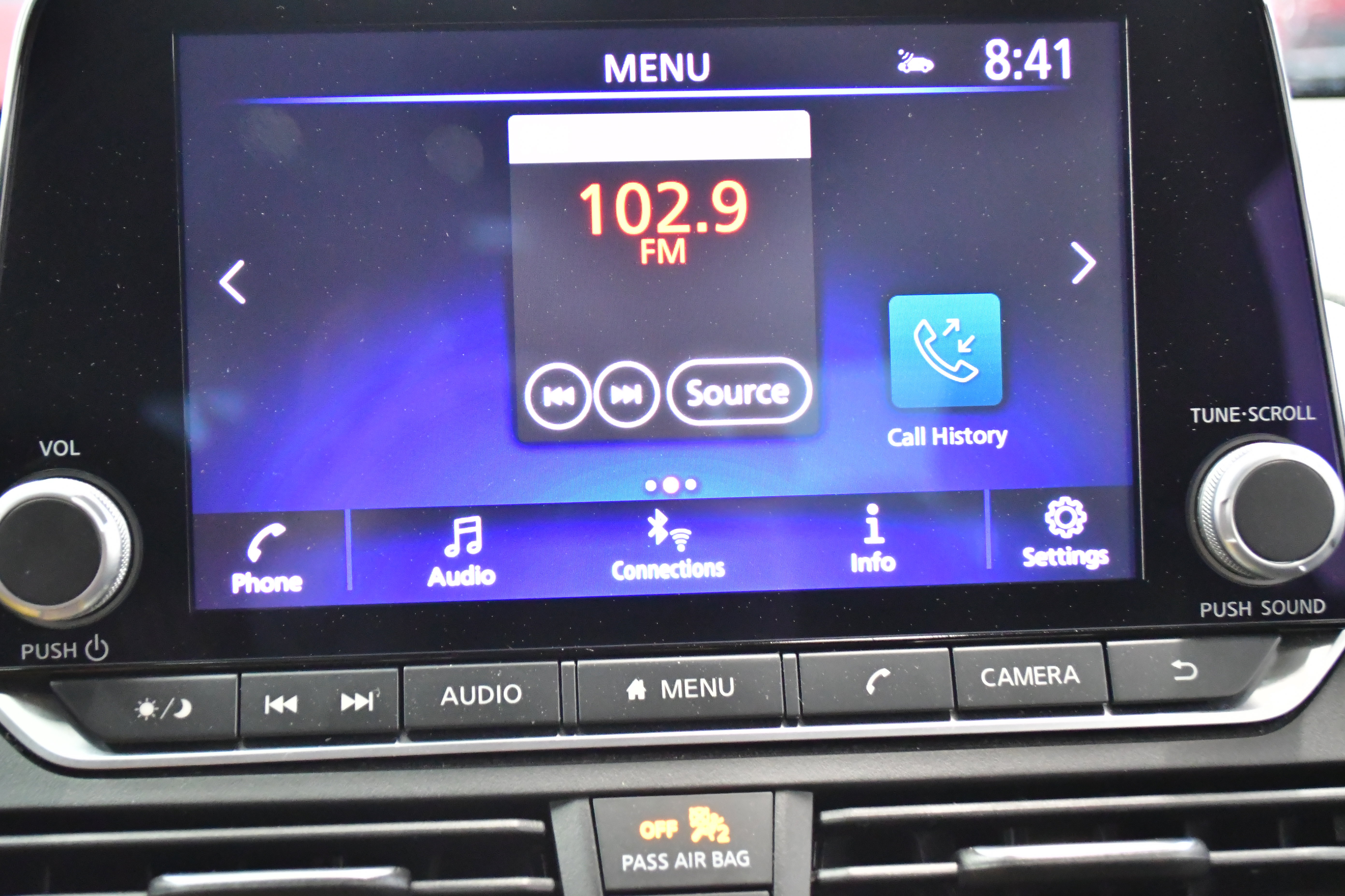 Used 2025 Nissan Altima 2.5 SV FWD image 23