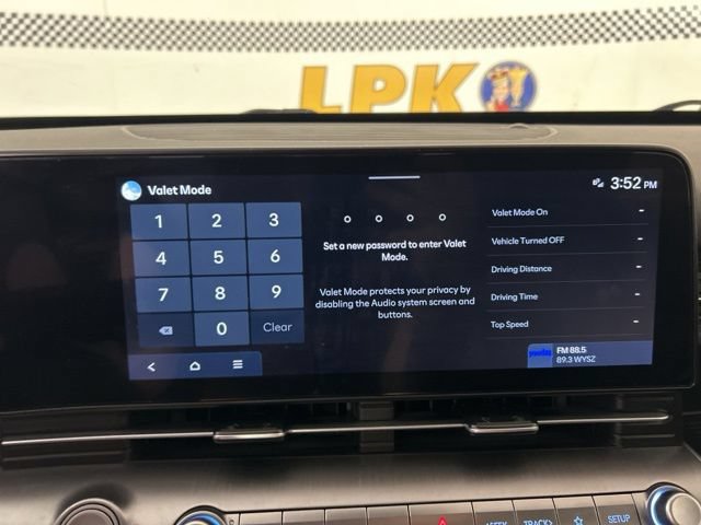 Used 2024 Hyundai Kona SEL AWD/4WD image 26