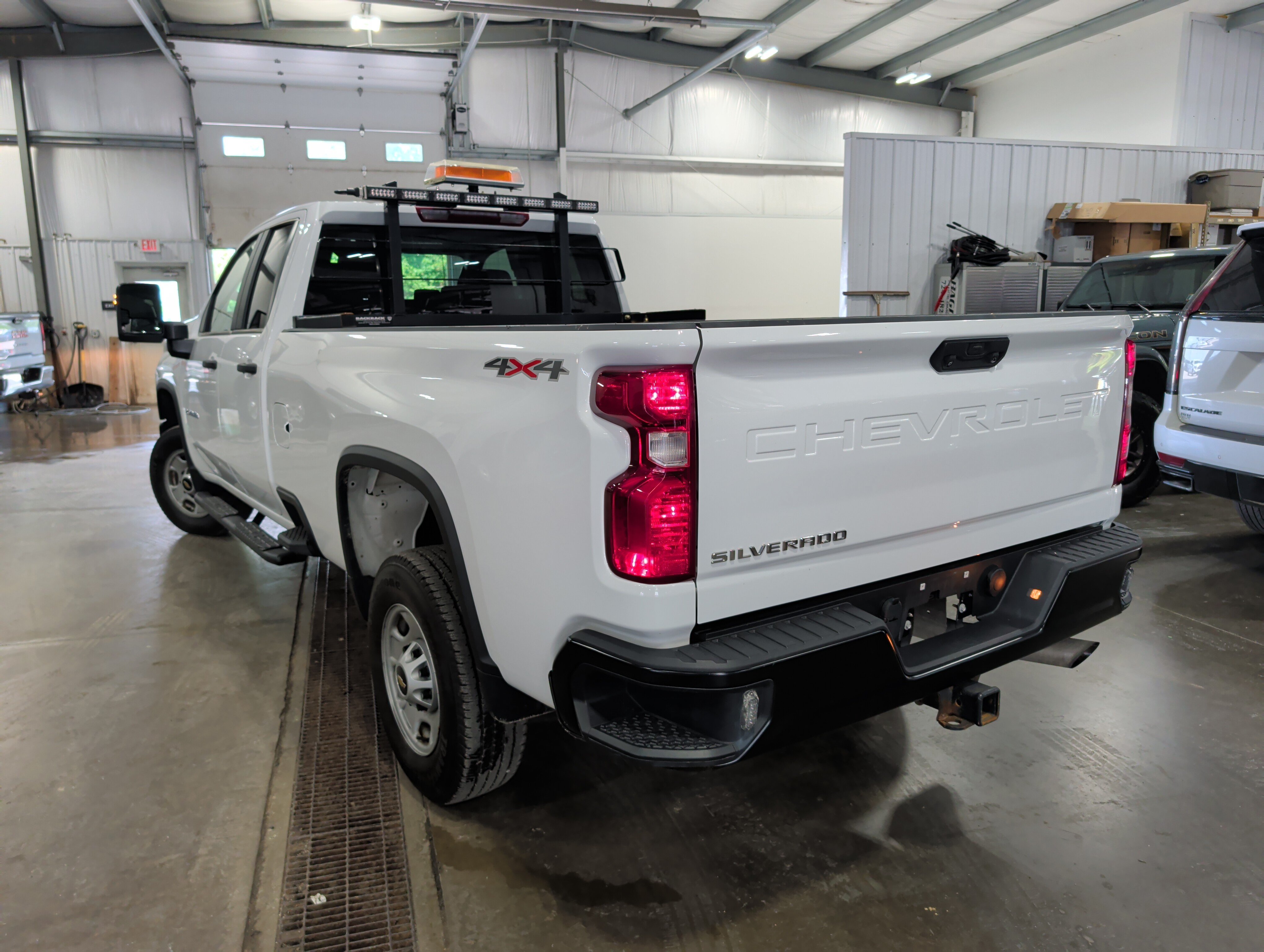 Used 2024 Chevrolet Silverado 2500 W/T w/ WT Convenience Package AWD/4WD image 4