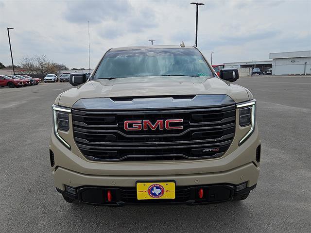 Used 2023 GMC Sierra 1500 AT4 w/ AT4 Premium Package image 8