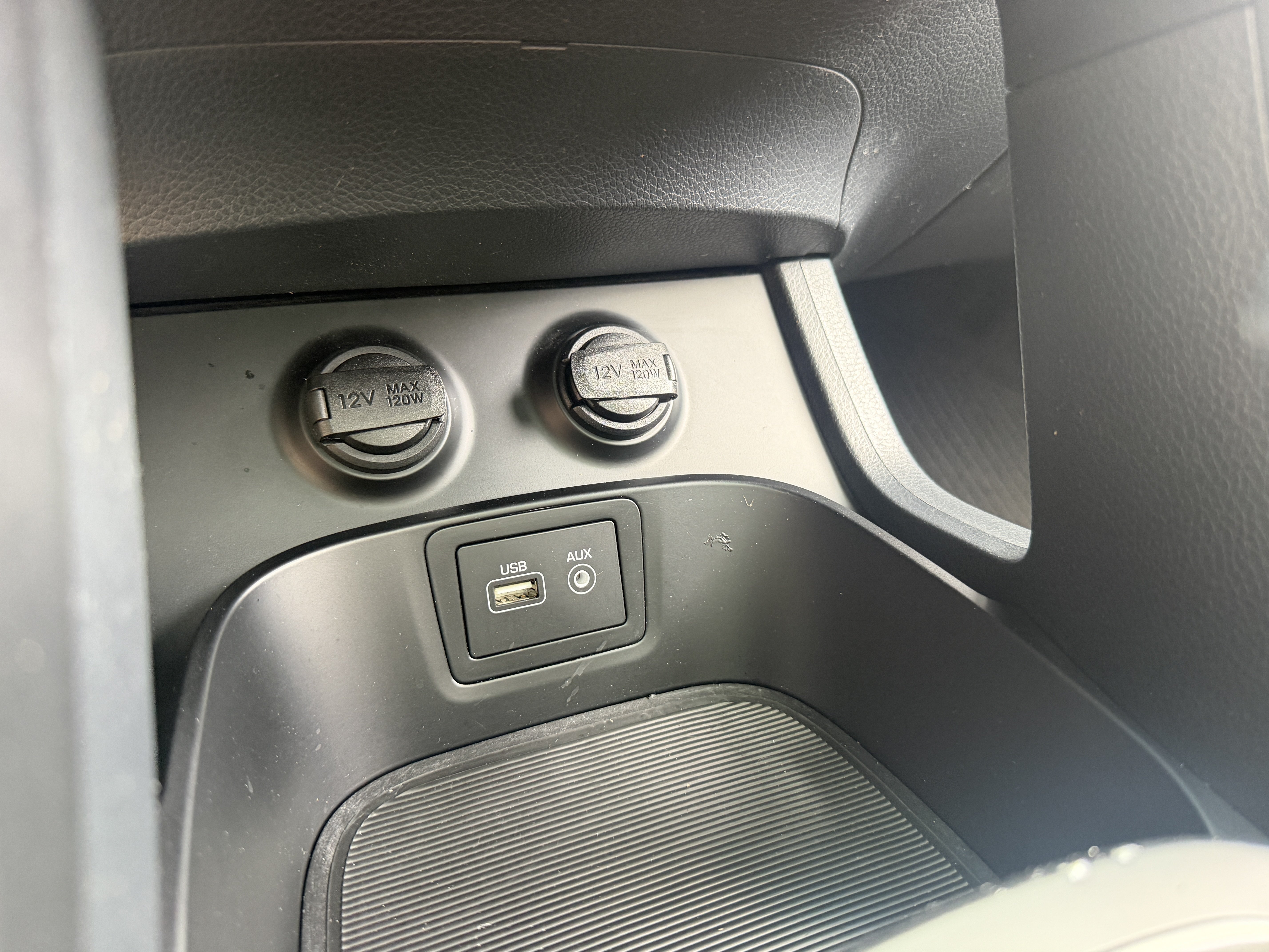 Used 2019 Hyundai Santa Fe XL w/ Cargo Package FWD image 46