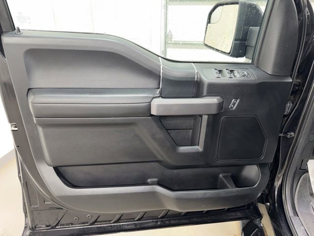 Used 2019 Ford F150 XLT w/ Equipment Group 302A Luxury AWD/4WD image 10