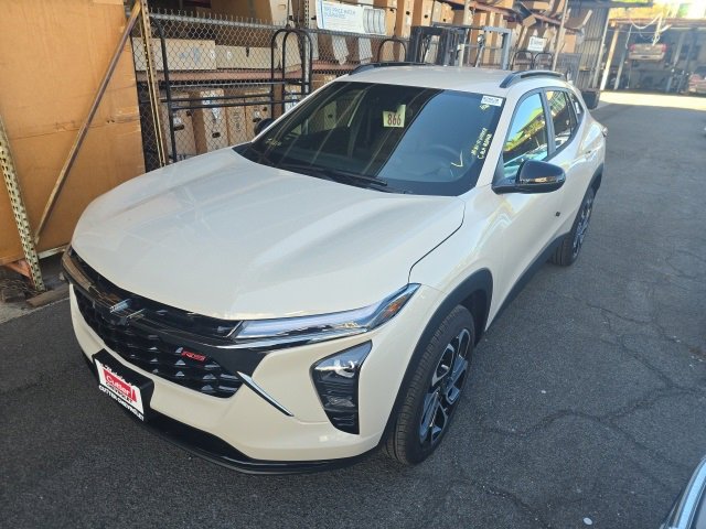 New 2026 Chevrolet Trax RS w/ Driver Confidence Package