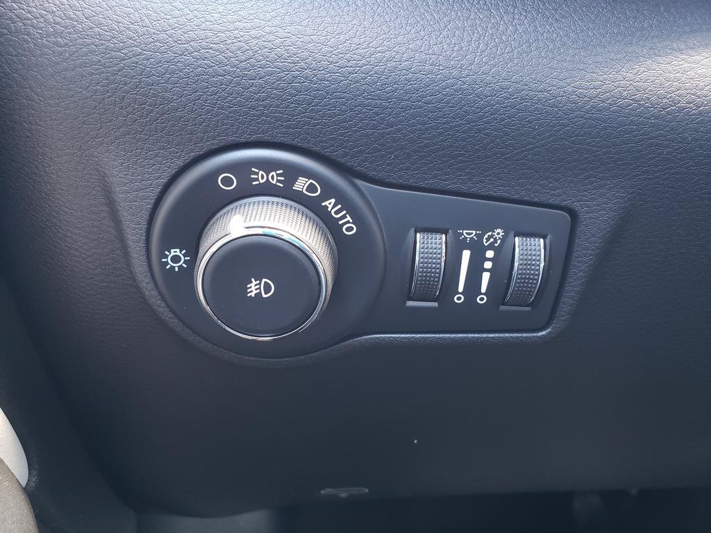 New 2026 Jeep Compass Limited AWD/4WD image 22