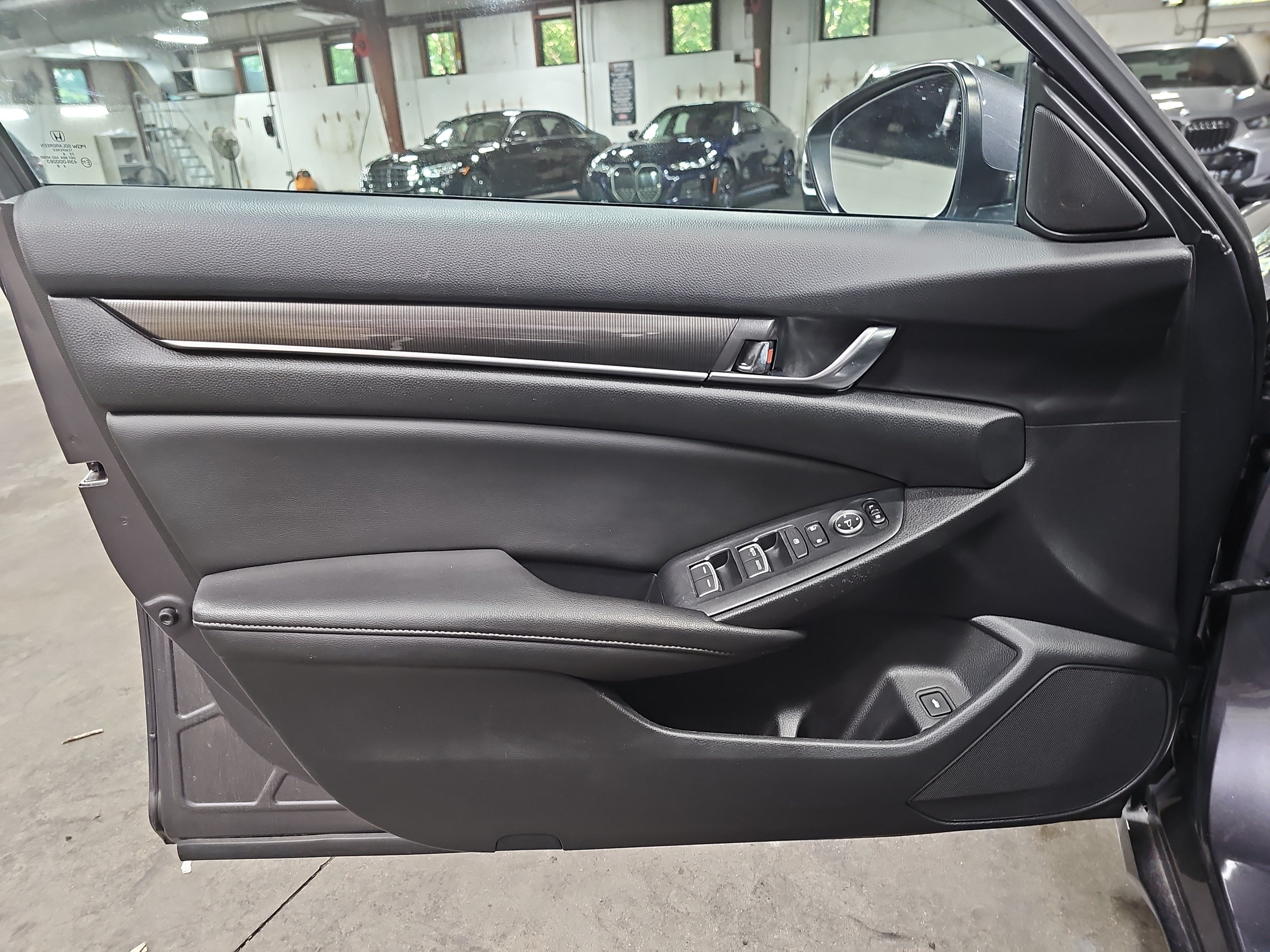 Used 2019 Honda Accord Sport image 26