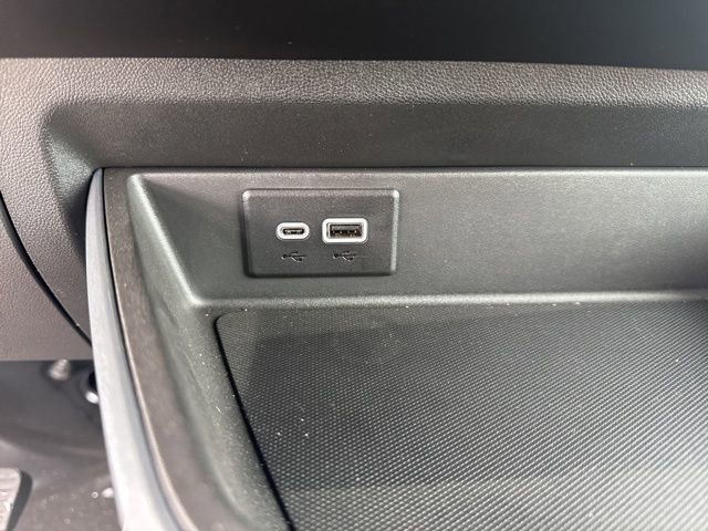 New 2025 Chevrolet Brightdrop 400 w/ Battery Pack, Max Range image 12