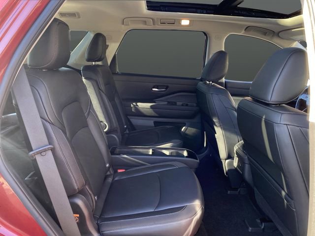 Used 2022 Nissan Pathfinder SL w/ SL Premium Package image 35