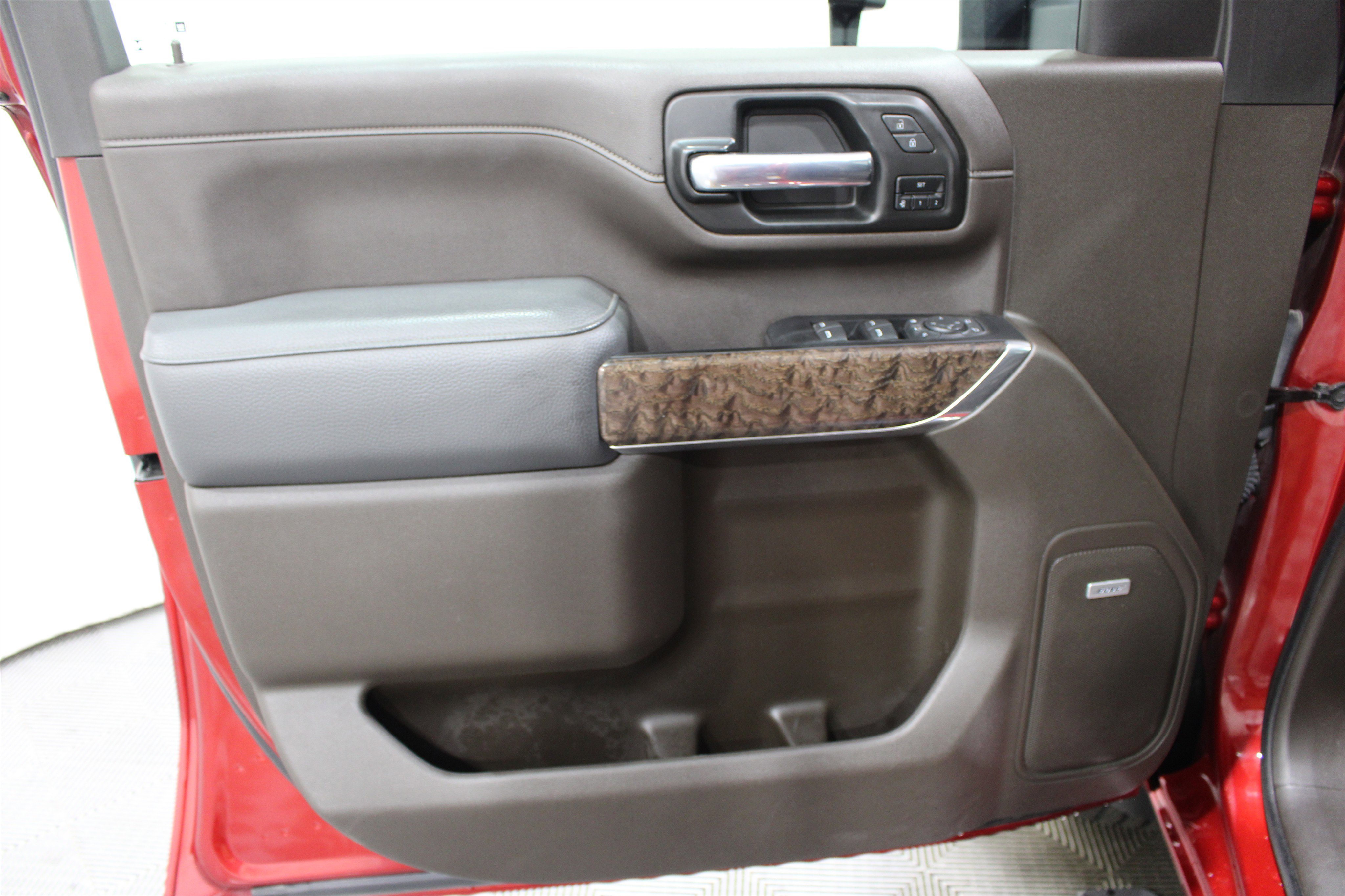 Used 2022 GMC Sierra 2500 Denali AWD/4WD image 5