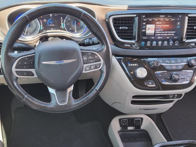 Used 2019 Chrysler Pacifica Touring-L w/ Advanced Safetytec Group FWD image 30