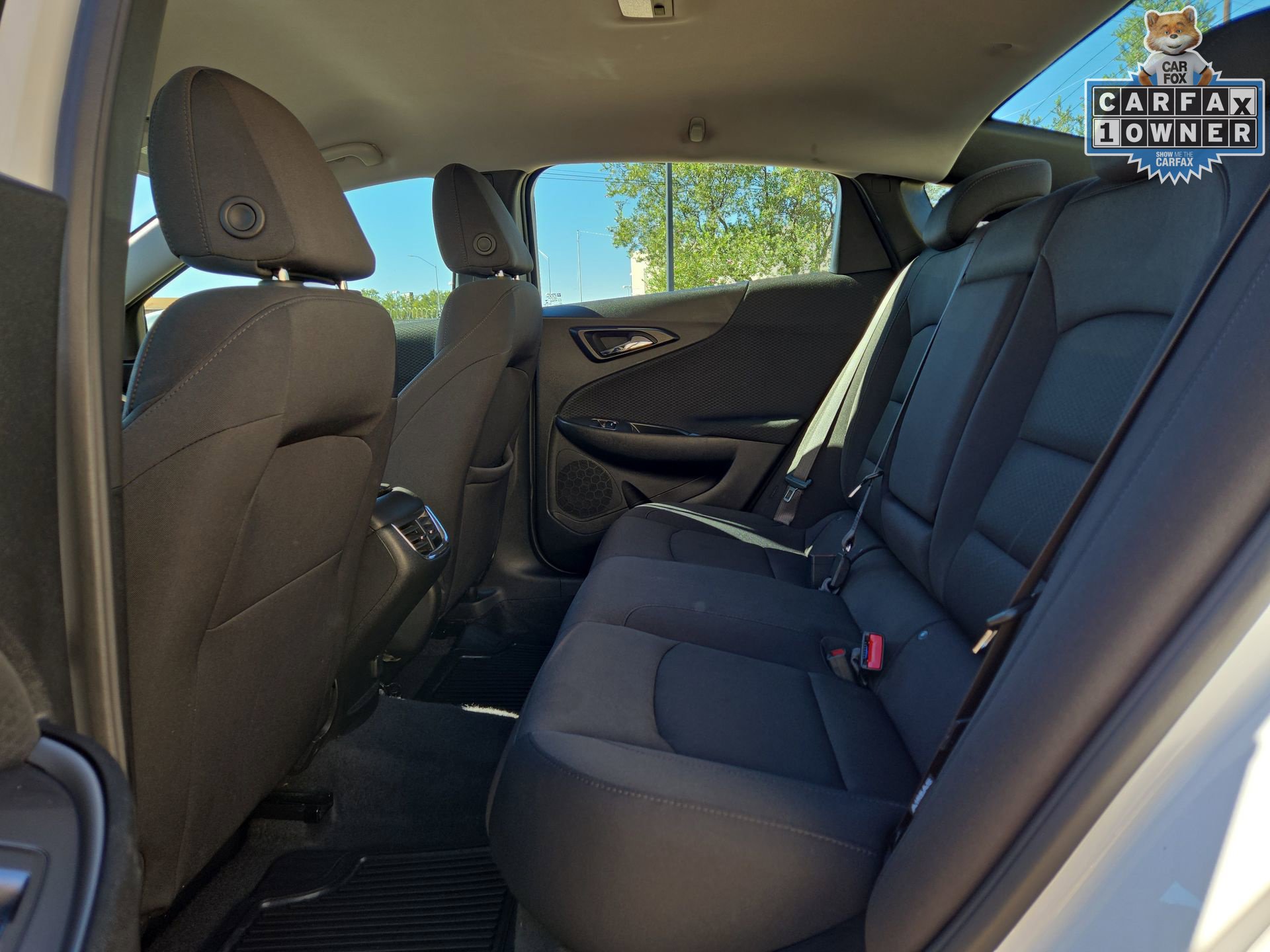 Used 2025 Chevrolet Malibu LT FWD image 13