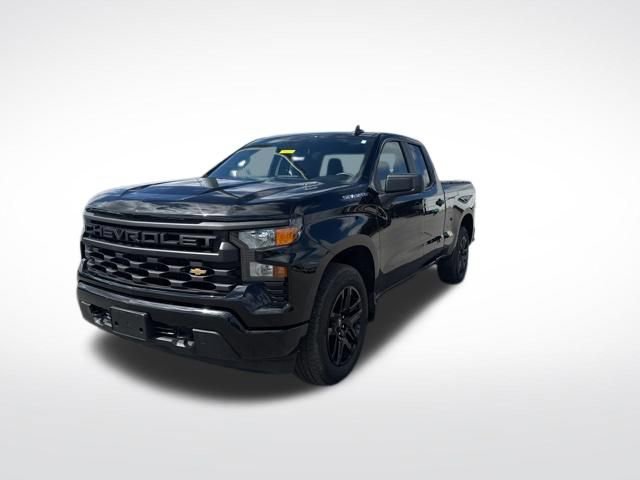 Used 2025 Chevrolet Silverado 1500 Custom