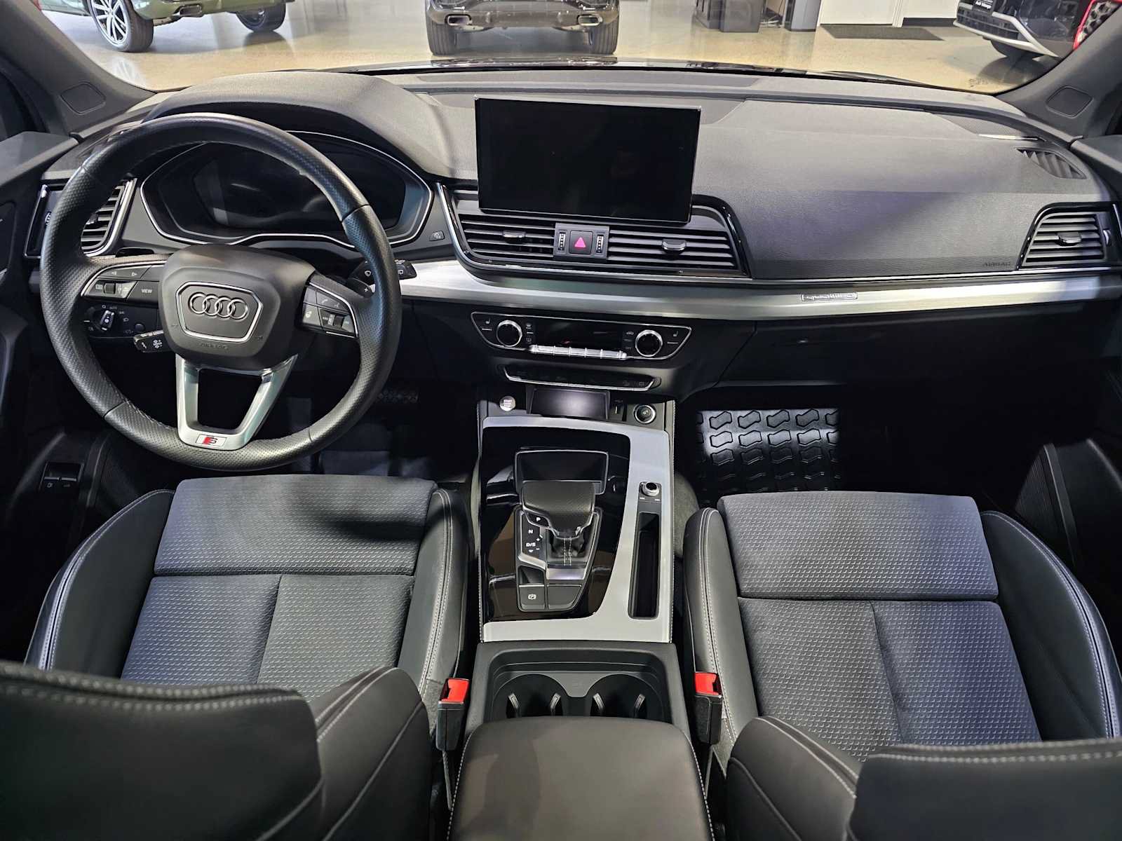 Used 2024 Audi Q5 e Premium Plus AWD/4WD image 20