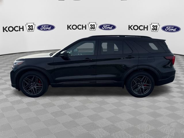 Used 2025 Ford Explorer ST AWD/4WD image 4