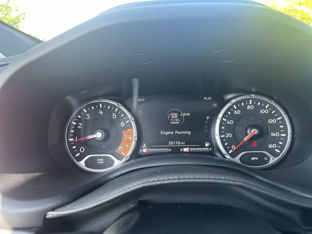 Used 2023 Jeep Renegade Trailhawk AWD/4WD image 10
