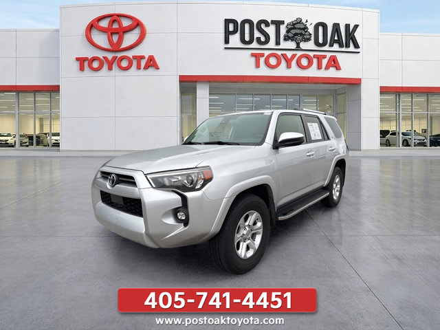 Used 2022 Toyota 4Runner SR5 AWD/4WD image 1