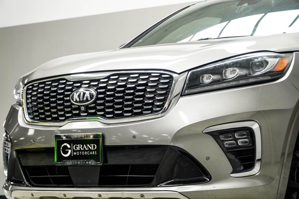 Used 2019 Kia Sorento SX image 2