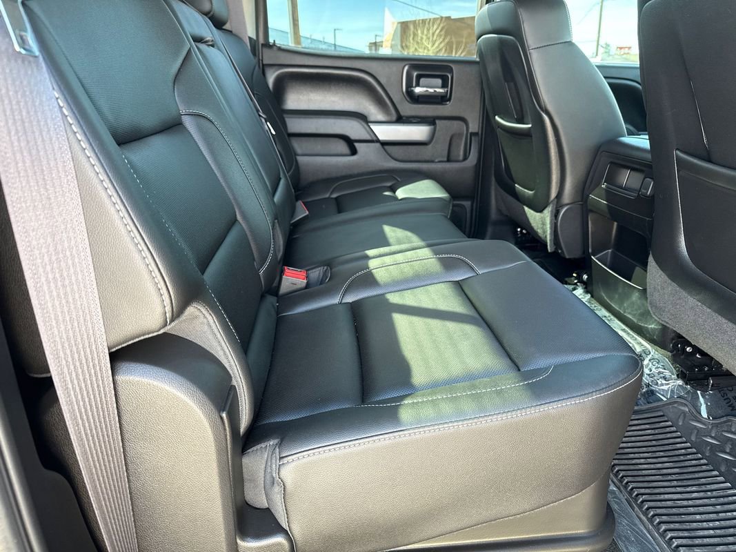 Used 2015 Chevrolet Silverado 2500 LTZ w/ Duramax Plus Package image 32