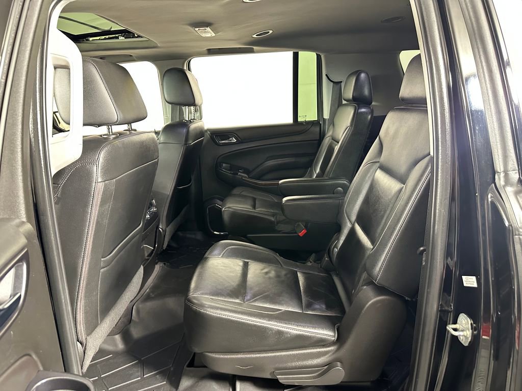 Used 2019 Chevrolet Suburban LT image 19