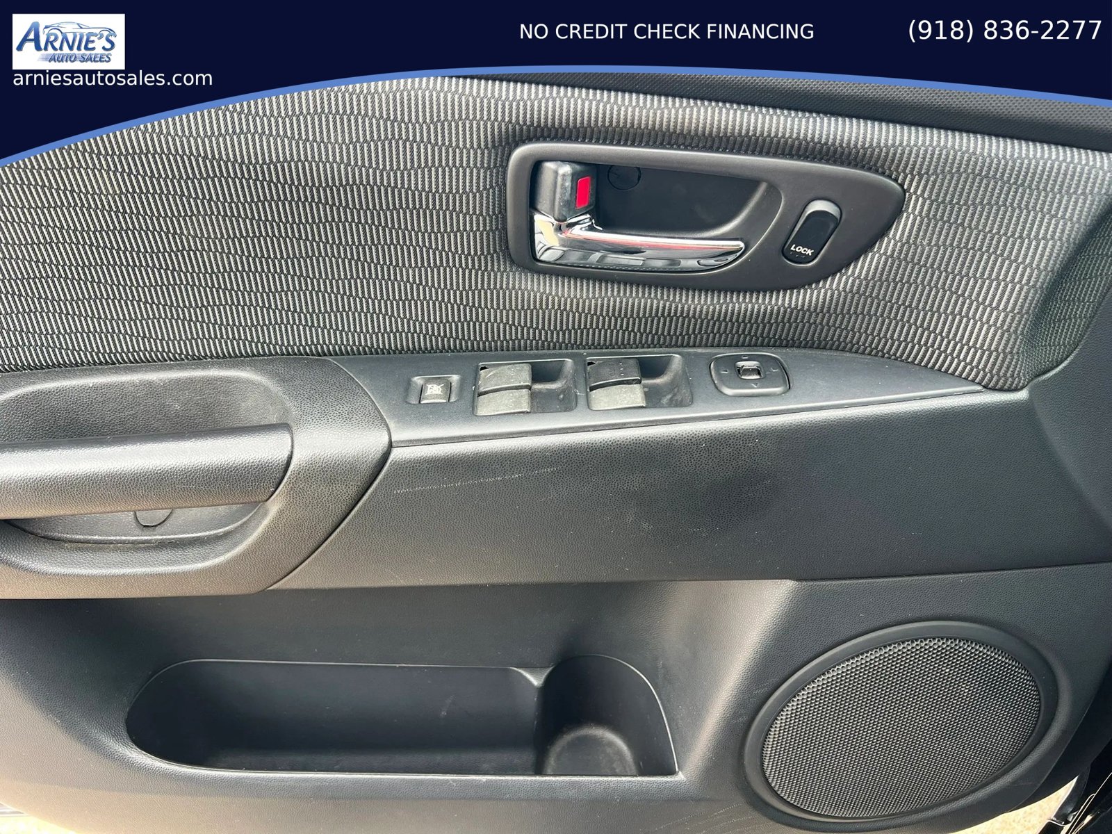 Used 2009 MAZDA MAZDA3 i Touring Value FWD image 8