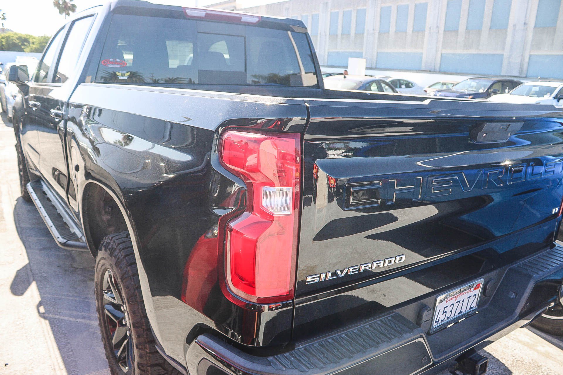 Used 2019 Chevrolet Silverado 1500 LT Trail Boss AWD/4WD image 12