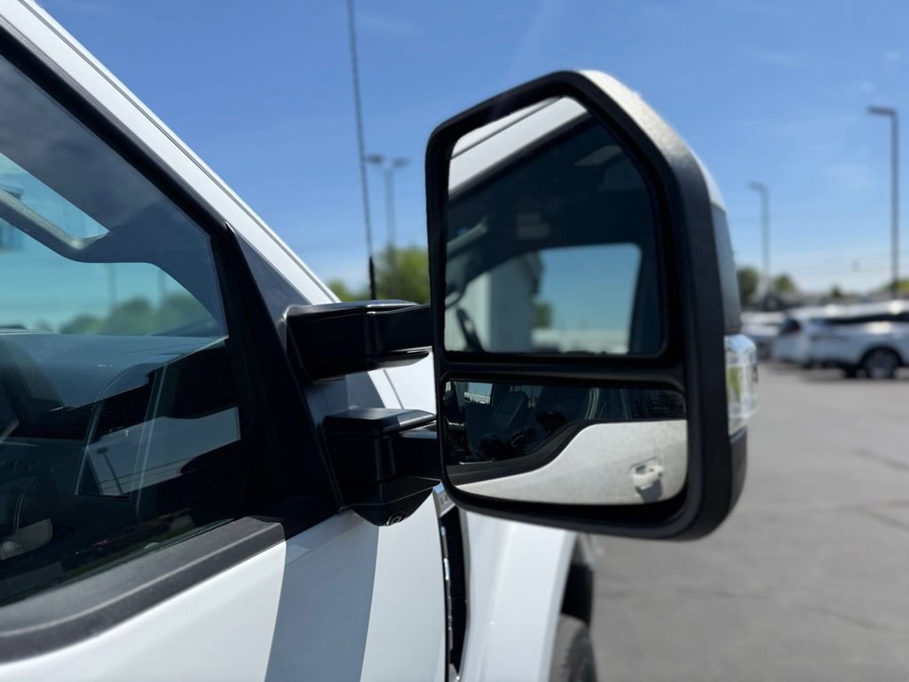 Certified 2022 Ford F450 Lariat w/ Lariat Ultimate Package AWD/4WD image 14