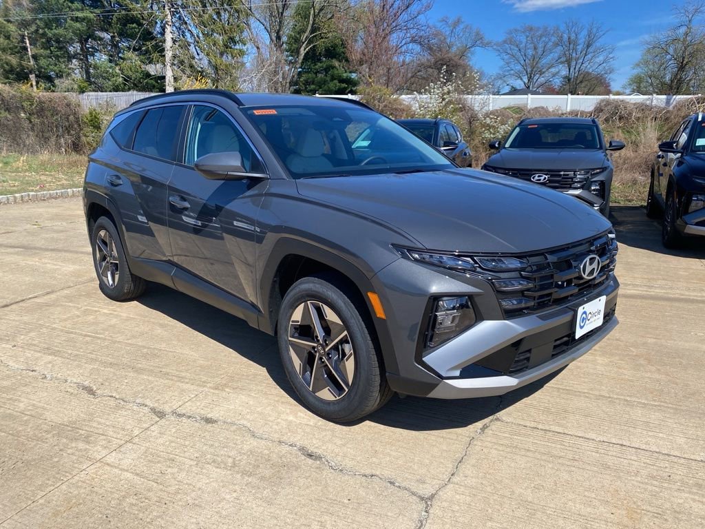New 2026 Hyundai Tucson SEL AWD/4WD image 1