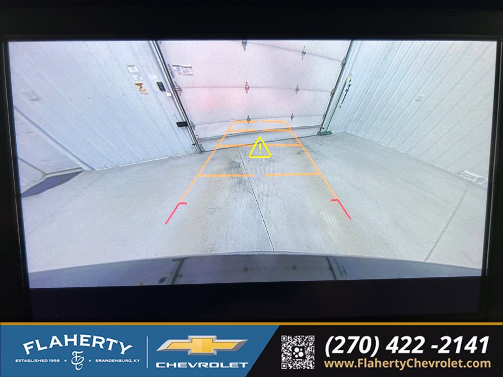Used 2022 Chevrolet Traverse LT FWD image 35