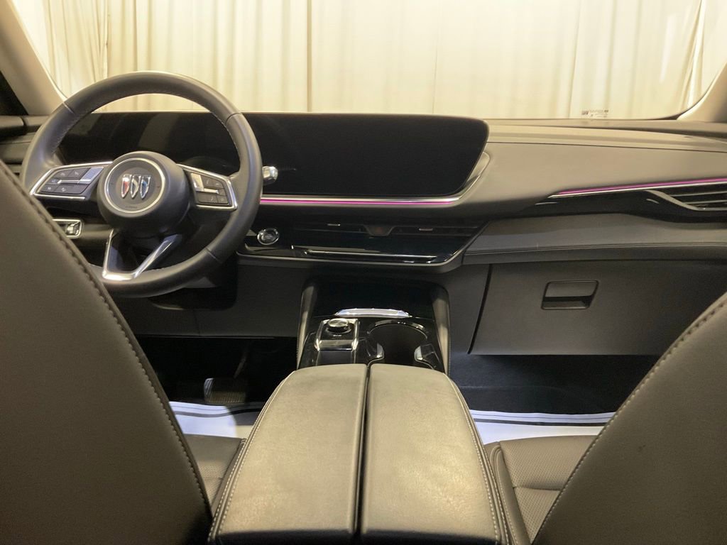 Used 2024 Buick Envision Preferred image 33