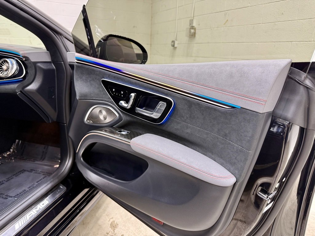 Used 2023 Mercedes-Benz EQS AMG 4MATIC w/ Trim Level Package image 21