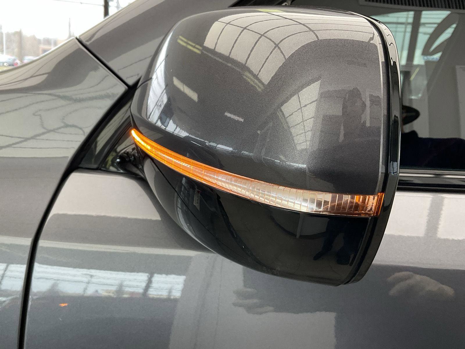 Used 2019 Acura MDX A-Spec image 24