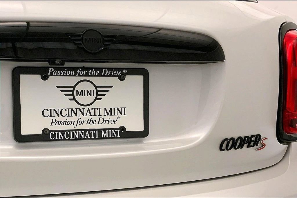 Certified 2024 MINI Cooper S image 7