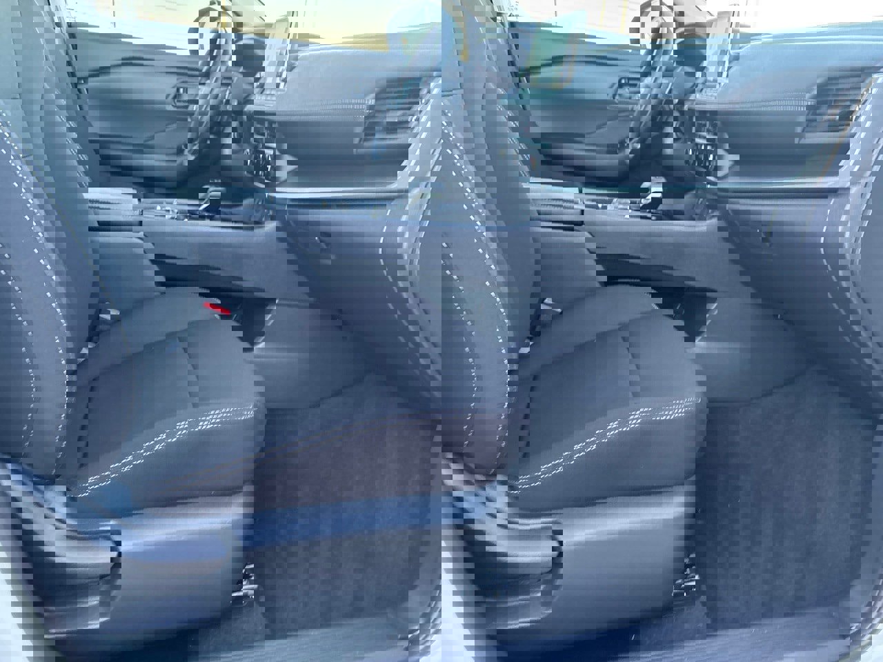 Certified 2025 Nissan Rogue S image 36