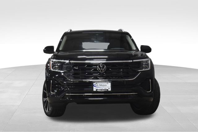 Used 2024 Volkswagen Atlas SEL Premium R-Line image 5