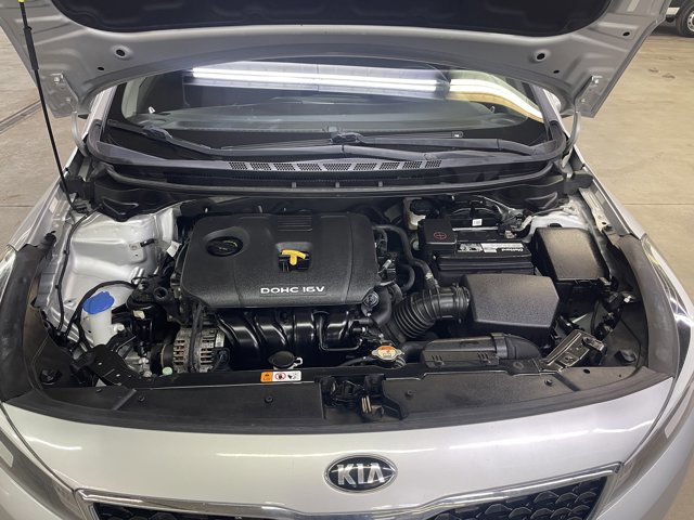 Used 2018 Kia Forte LX w/ LX Rear Camera Package image 3