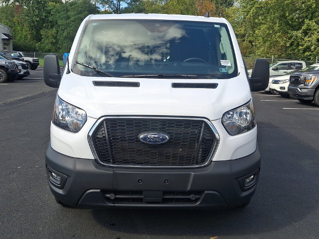 Certified 2025 Ford Transit 250 Low Roof w/ Exterior Upgrade Package RWD image 3