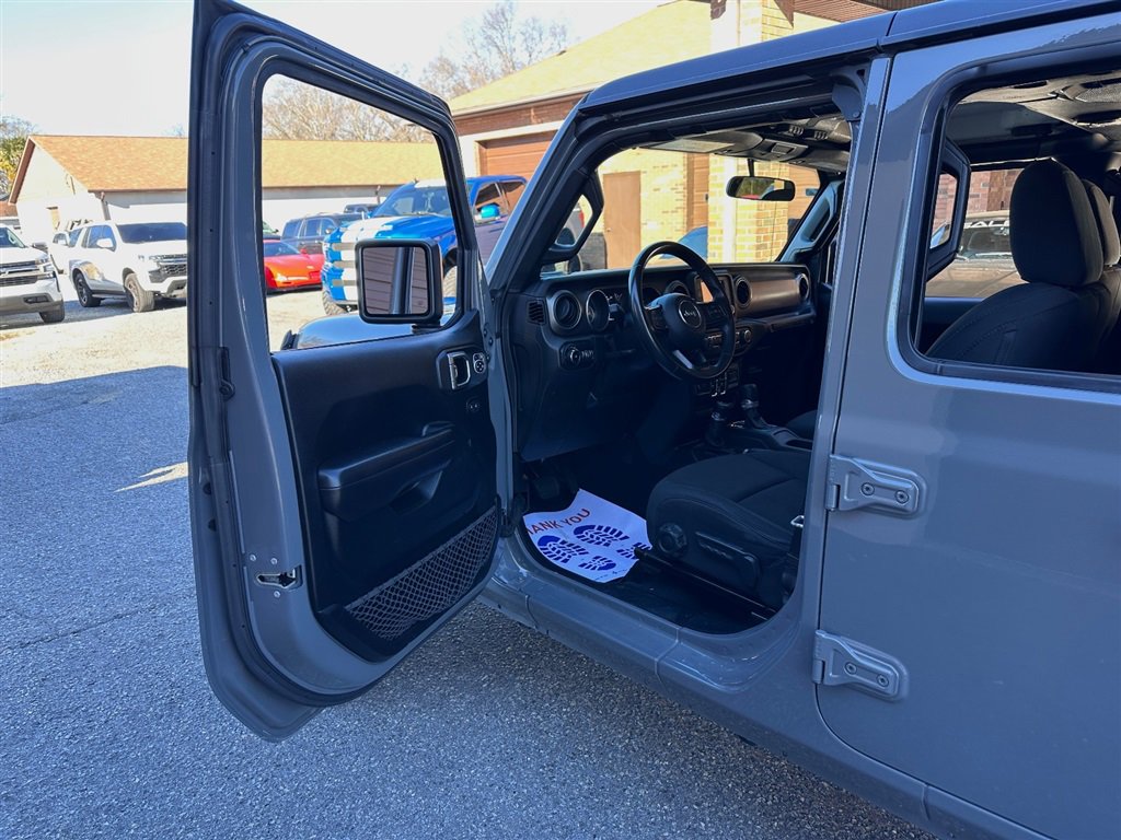 Used 2019 Jeep Wrangler Unlimited Sport S image 24