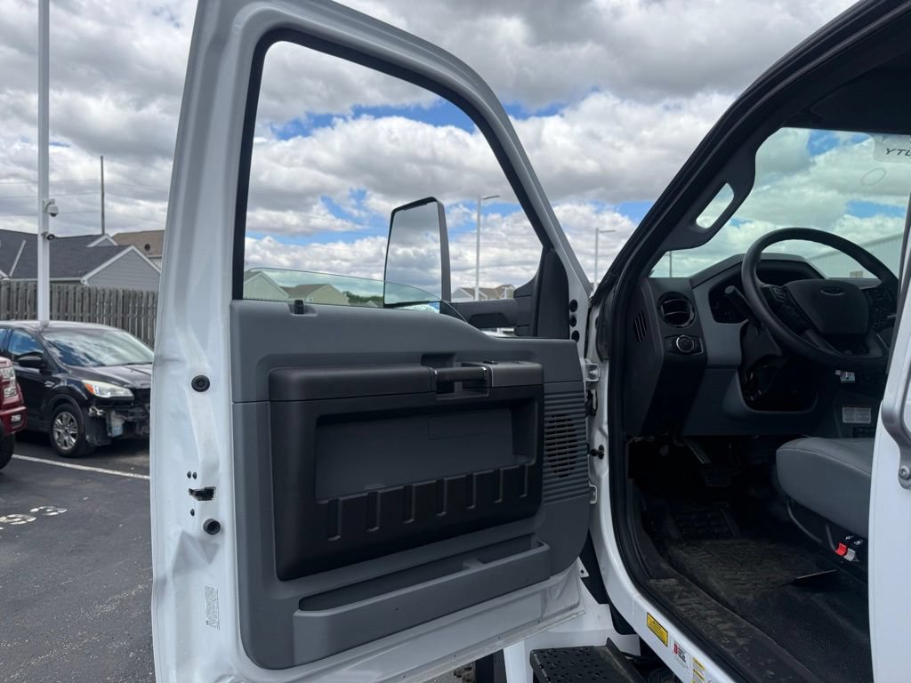 New 2025 Ford F750 2WD Regular Cab Super Duty image 13