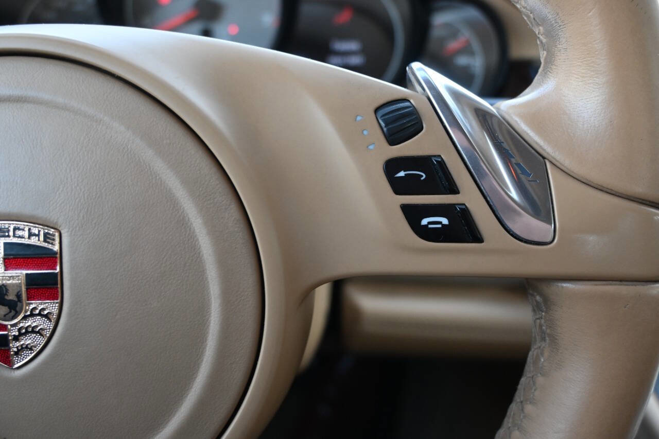 Used 2010 Porsche Panamera 4S AWD/4WD image 19