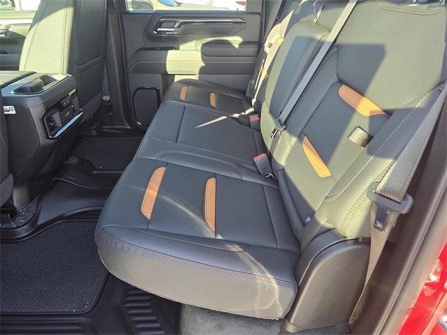 New 2026 GMC Sierra 2500 AT4 w/ AT4 Premium Plus Package image 9