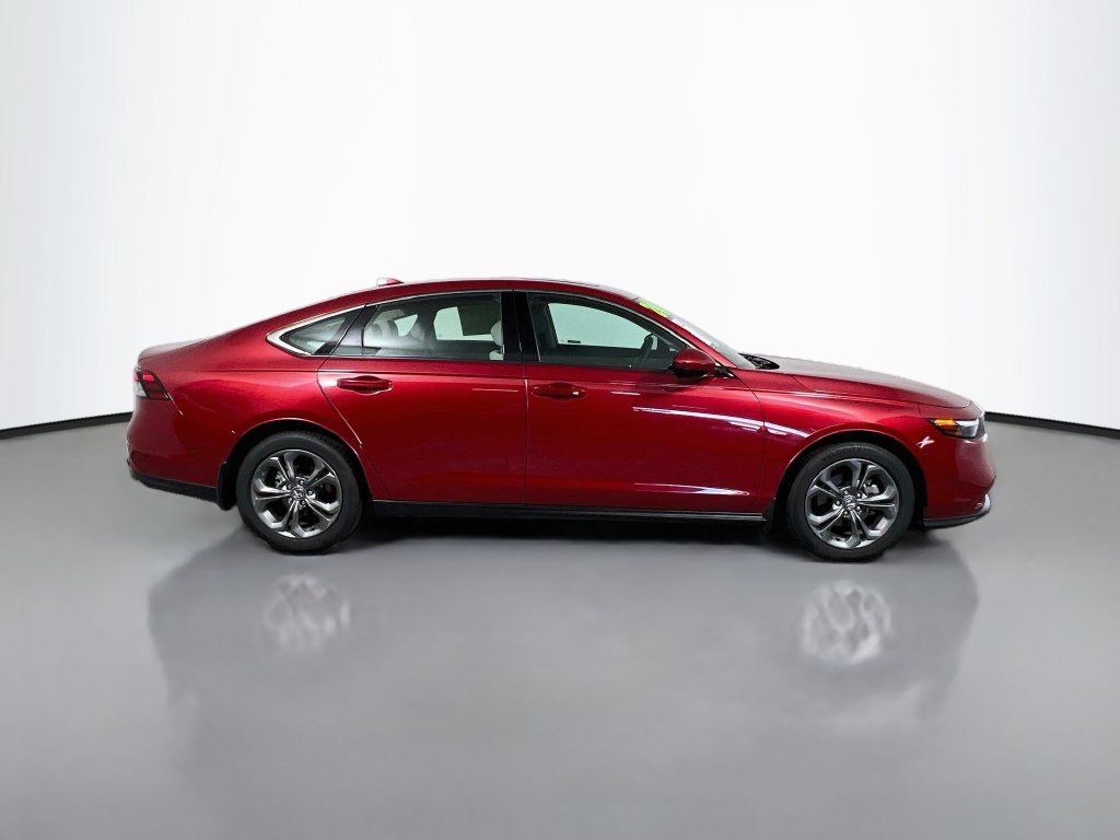 Used 2024 Honda Accord EX image 2