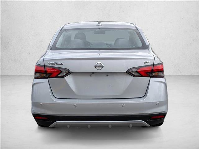 Used 2021 Nissan Versa SV FWD image 6