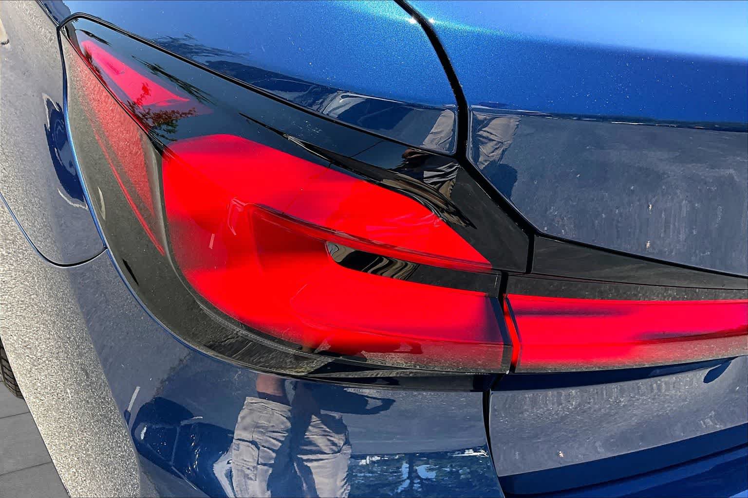 Used 2023 BMW 530i w/ Premium Package RWD image 29