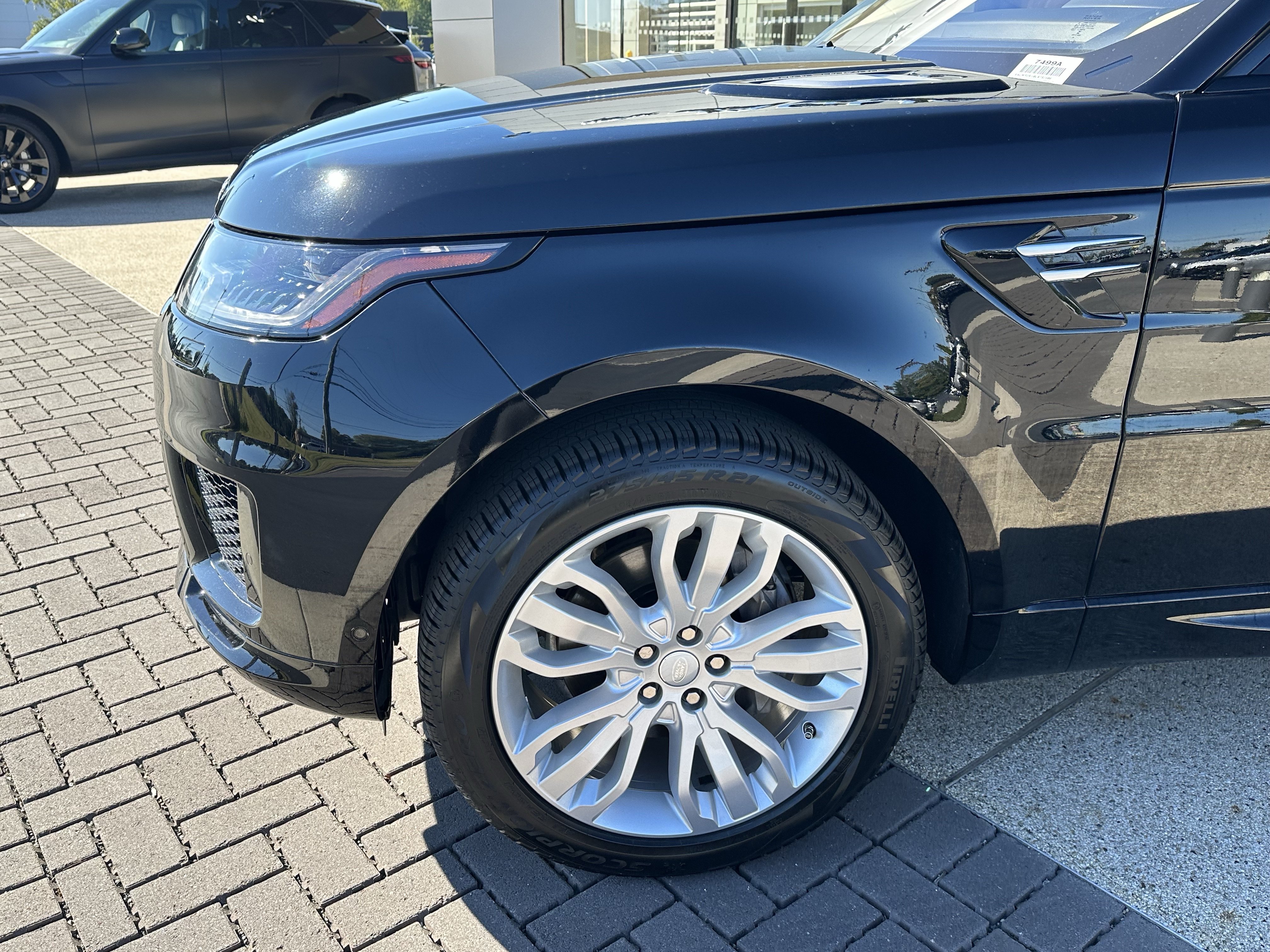 Used 2020 Land Rover Range Rover Sport HSE AWD/4WD image 13