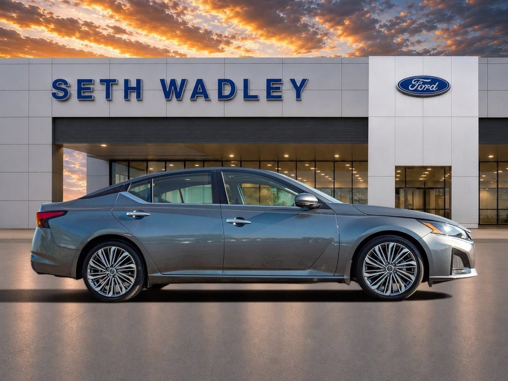 Used 2023 Nissan Altima 2.5 SL FWD image 8