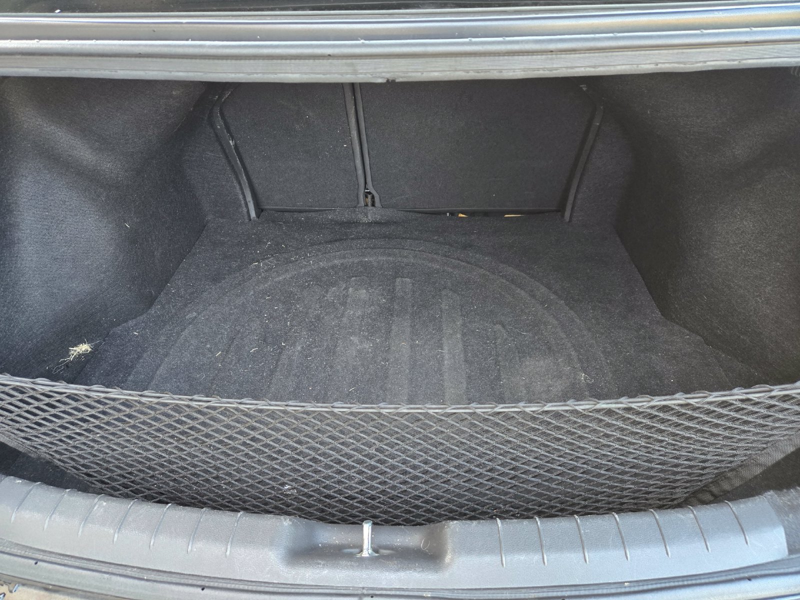 Used 2020 Hyundai Elantra SE FWD image 25