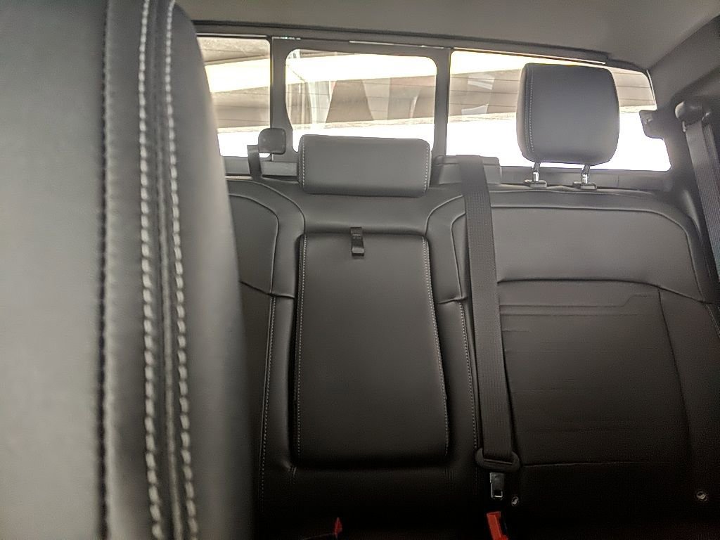 Used 2025 Ford Ranger Lariat w/ Trailer Tow Package image 29