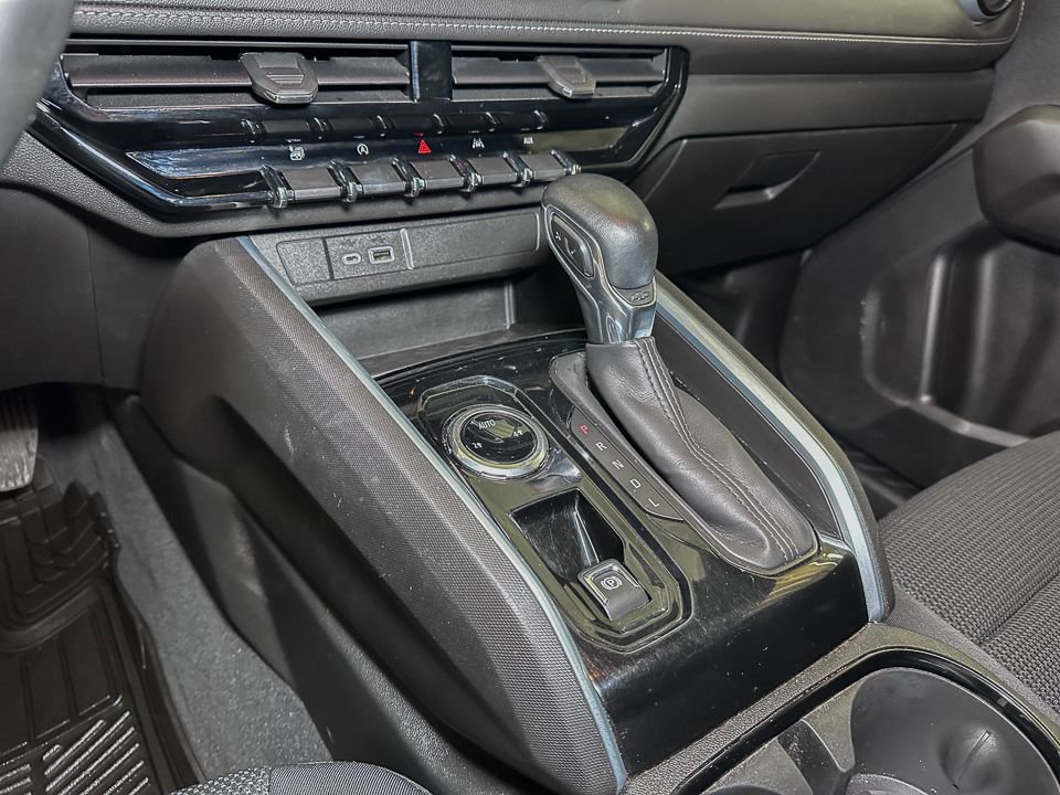 Used 2023 Chevrolet Colorado LT image 41