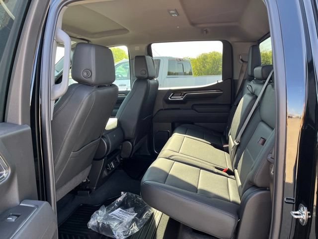 New 2026 Chevrolet Silverado 1500 LT w/ Leather Package AWD/4WD image 24