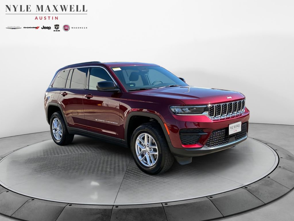 New 2026 Jeep Grand Cherokee Laredo AWD/4WD image 2