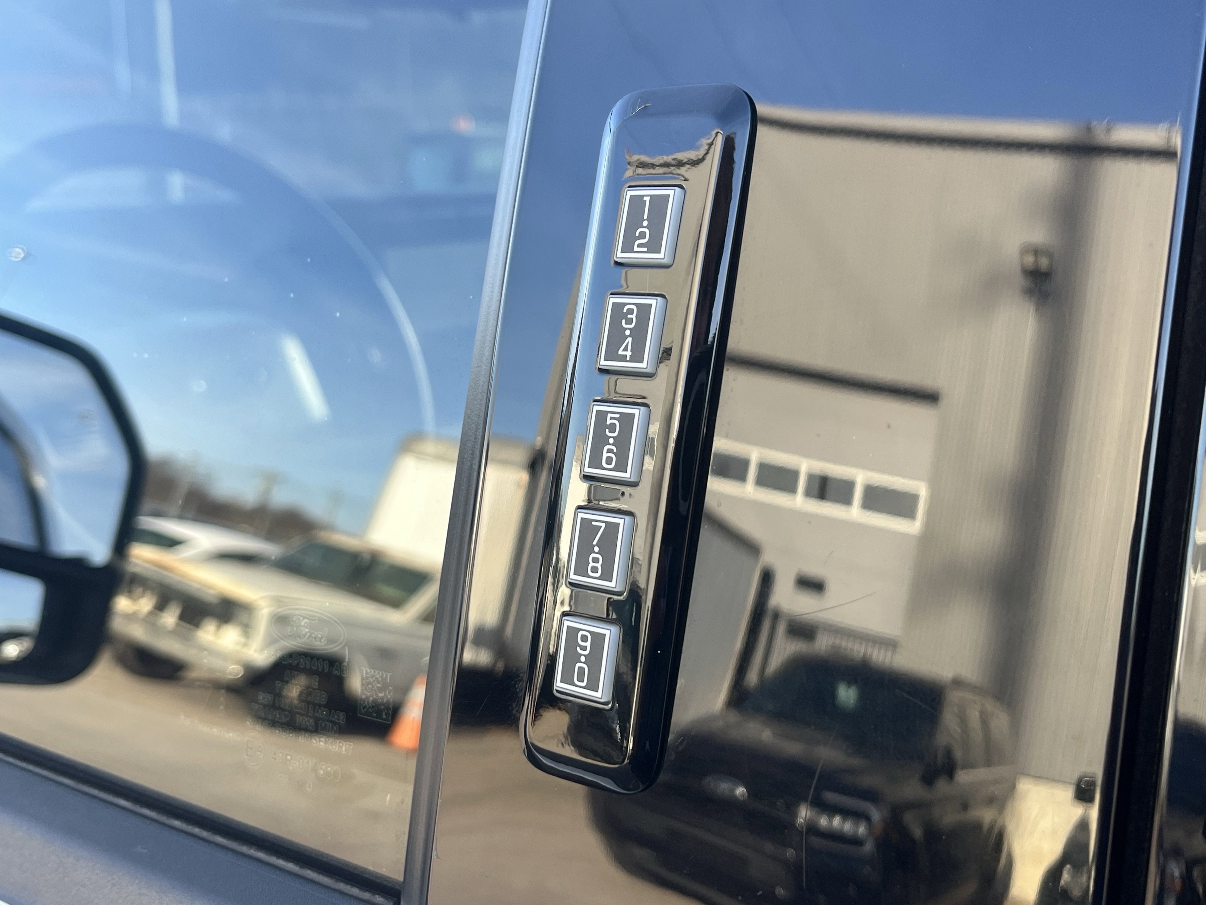 Used 2024 Ford F250 XLT image 34